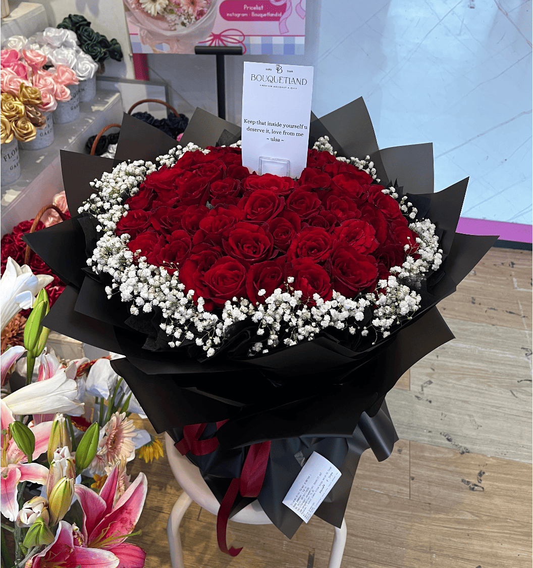 Jumbo Round Rose 50 Stems