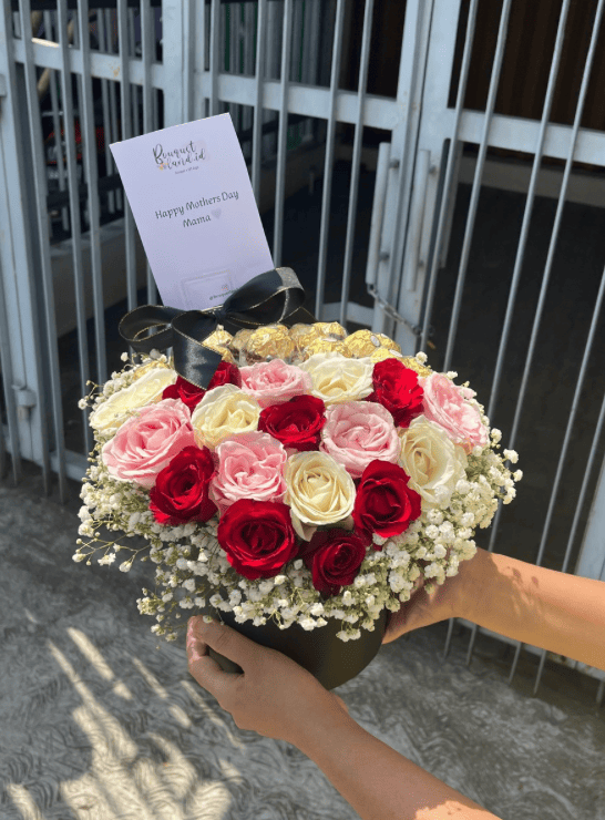 Ferrero Rose bloom box