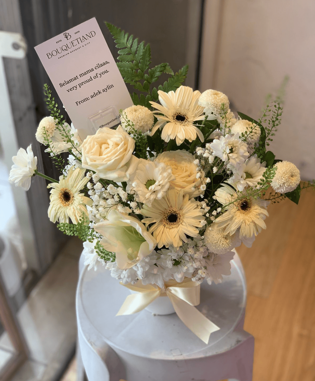 Majestic Bloom- medium