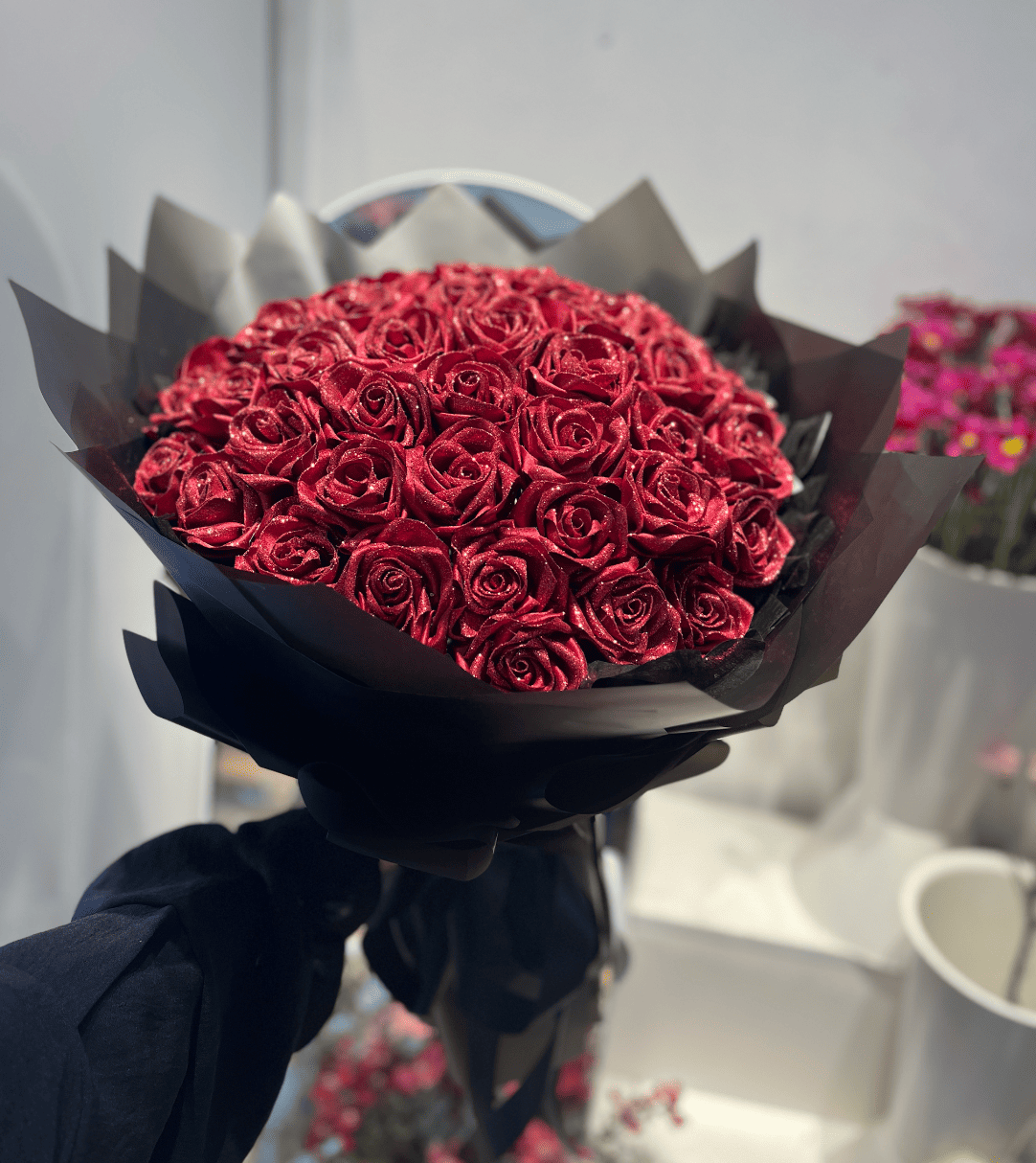 Satin 50 Stems + Glitter